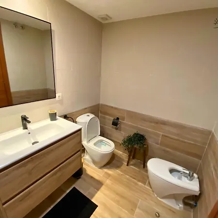 Brezza - Modern With Swiming Pool
